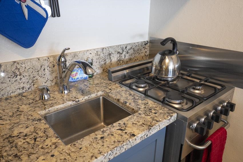 6943 North Lake Boulevard Unit: 44