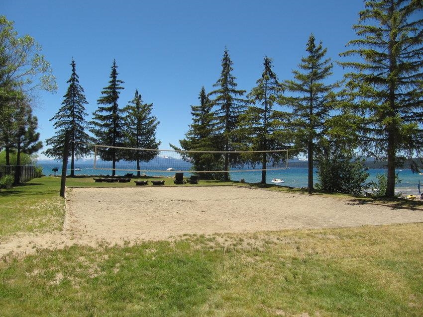 6943 North Lake Boulevard Unit: 44