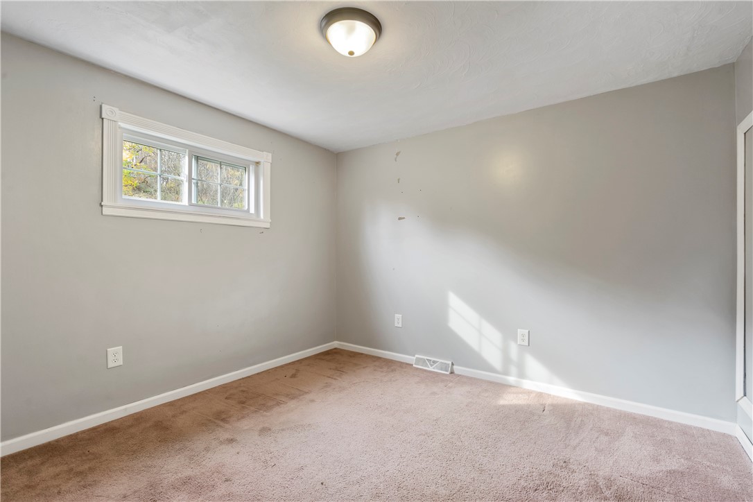 115 Mack Ln