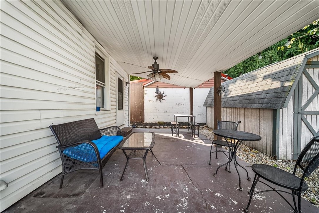 216 6th St