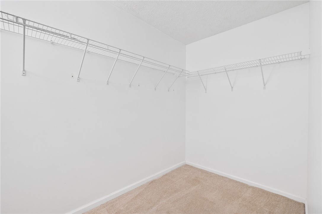 299 Murrays Ln