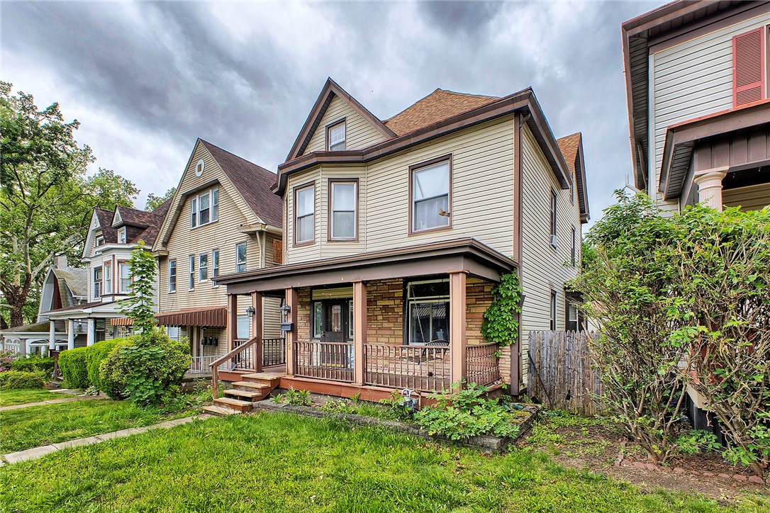 115 Harrison Ave