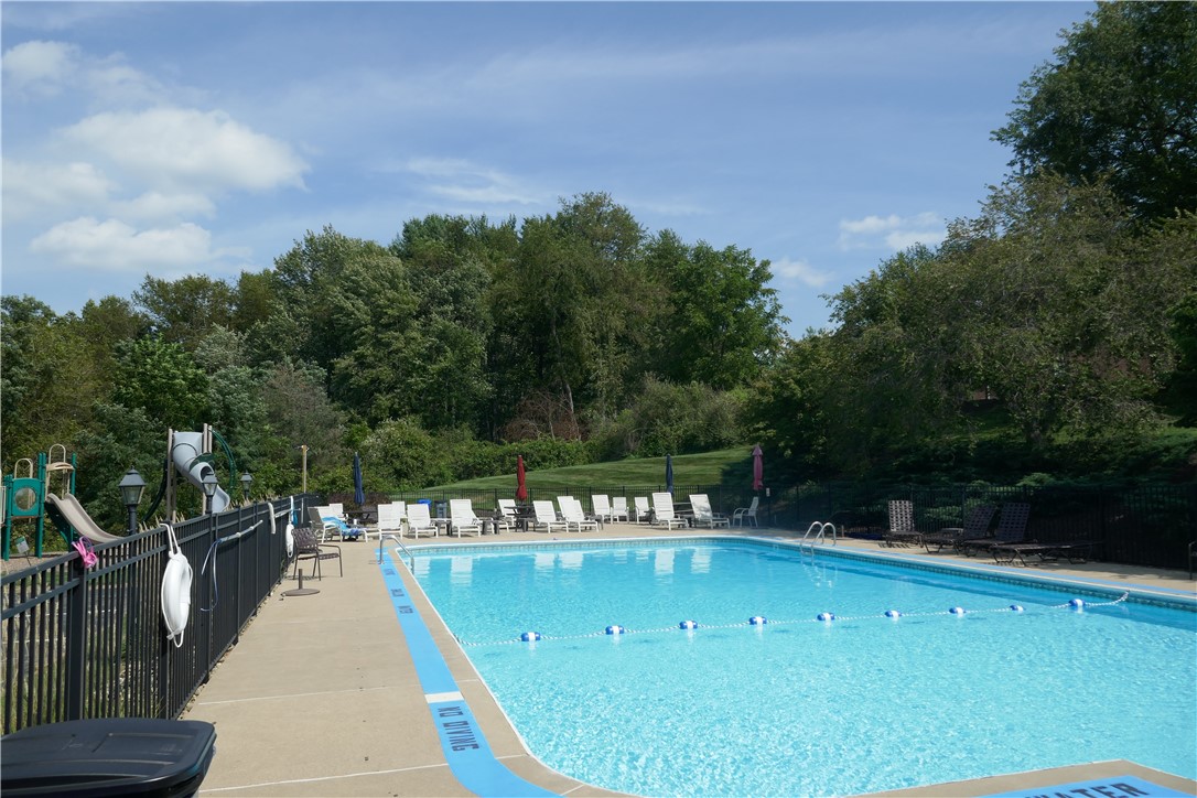7010 Crider Rd