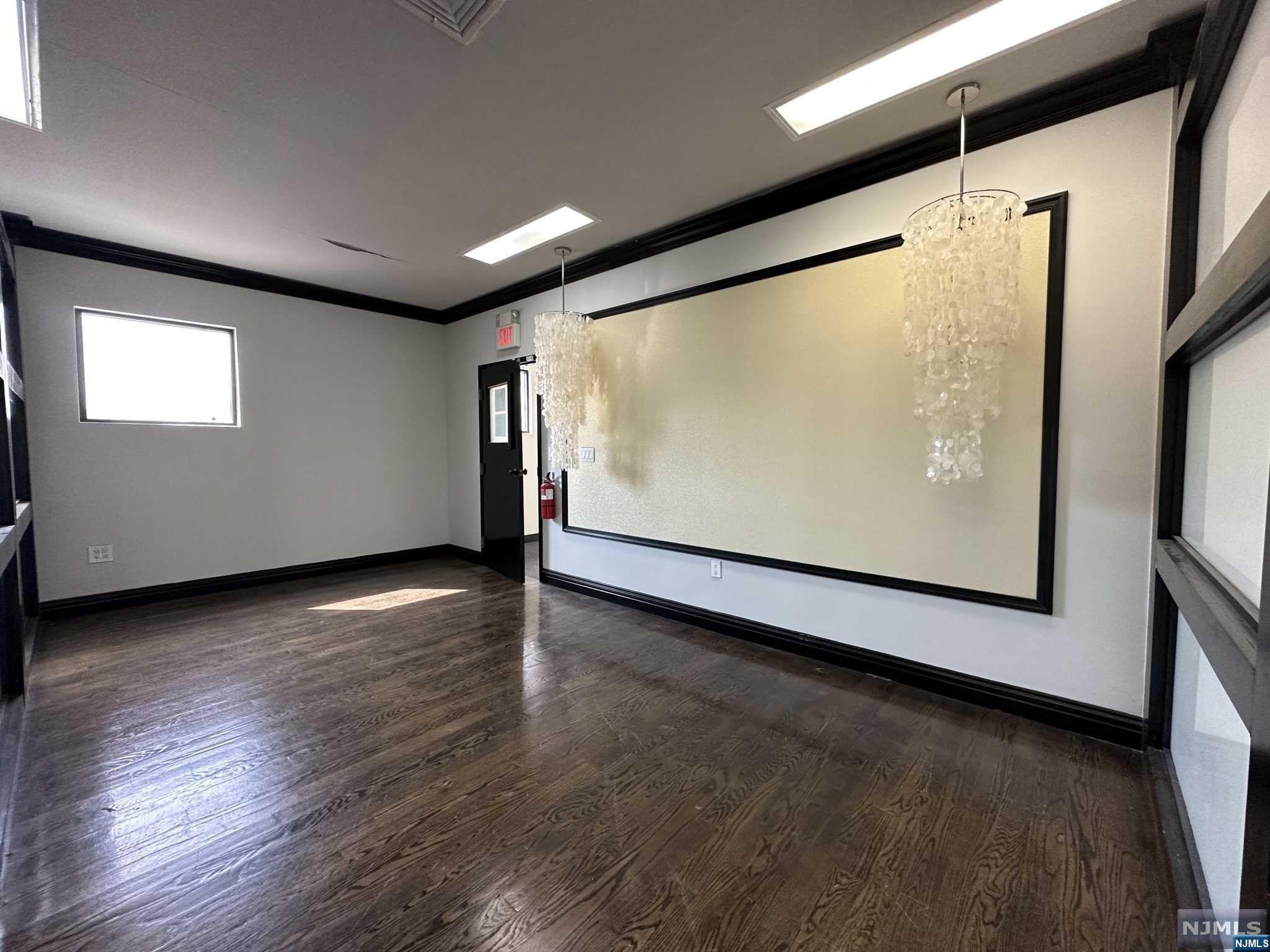 453 Main Street Unit: 2A