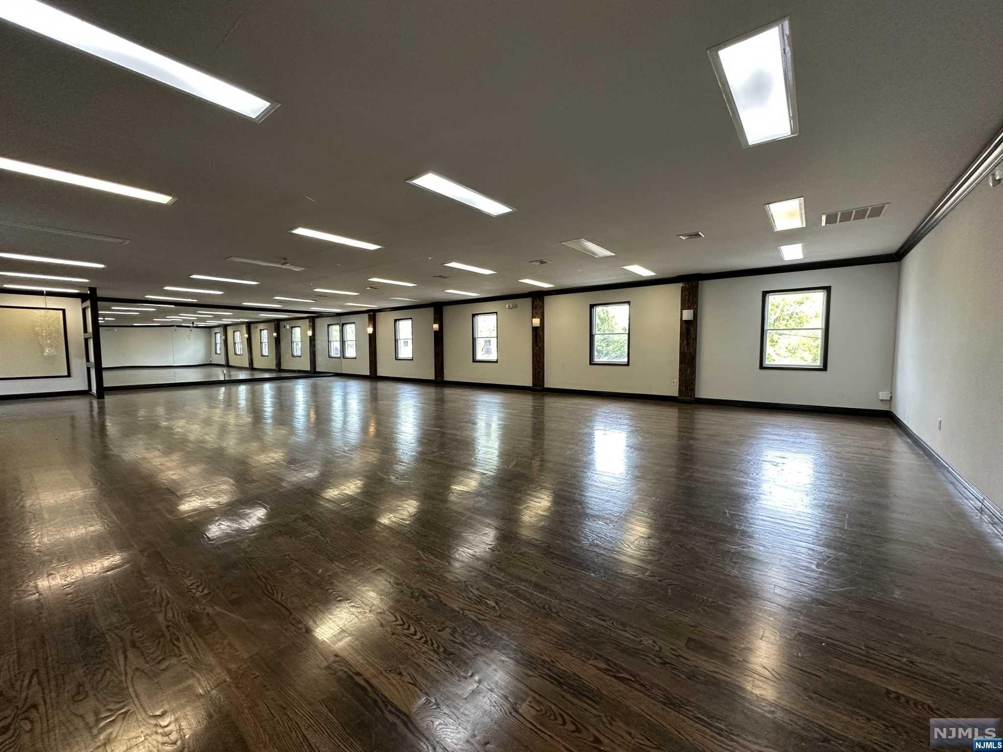 453 Main Street Unit: 2A