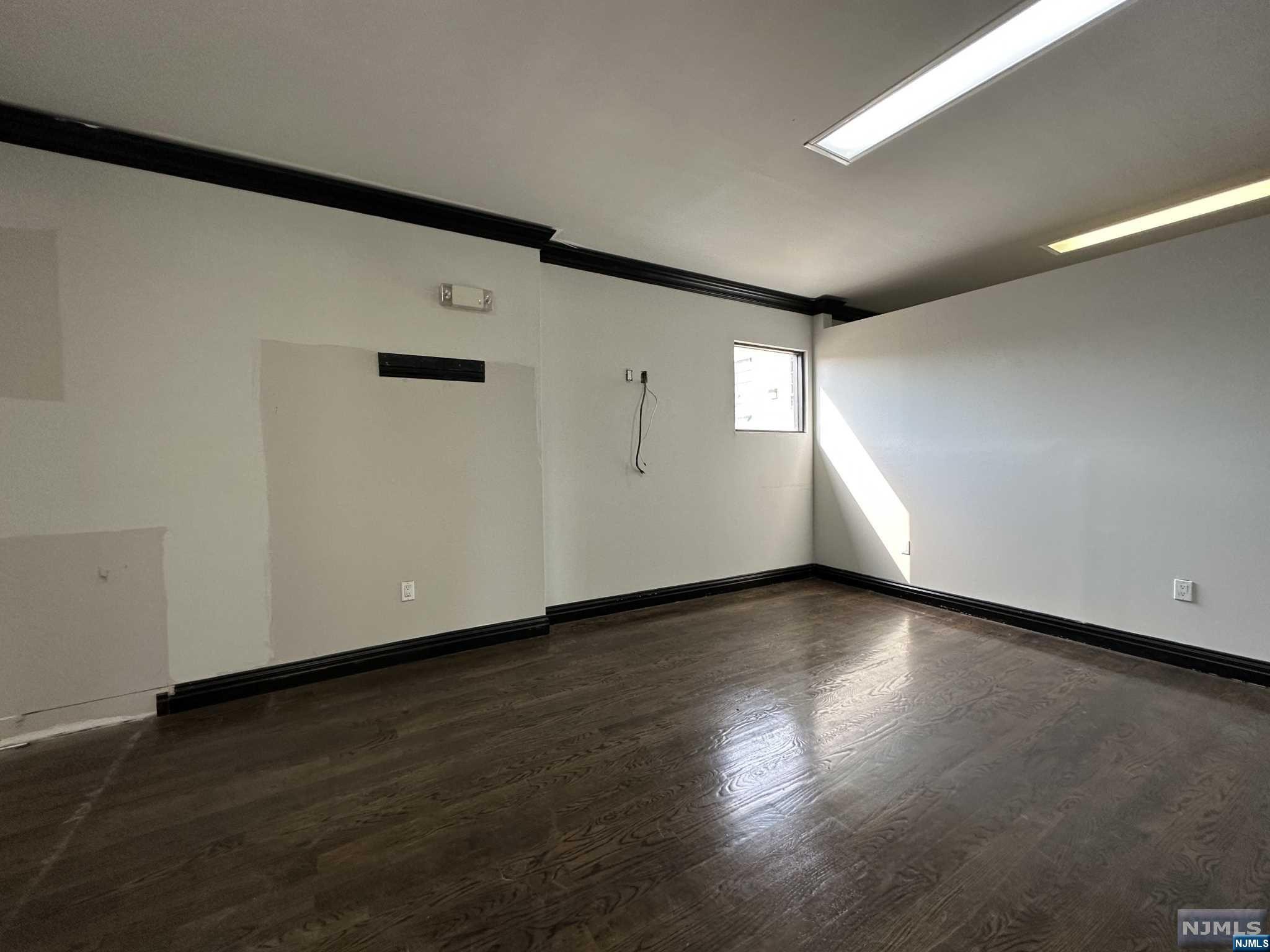 453 Main Street Unit: 2A
