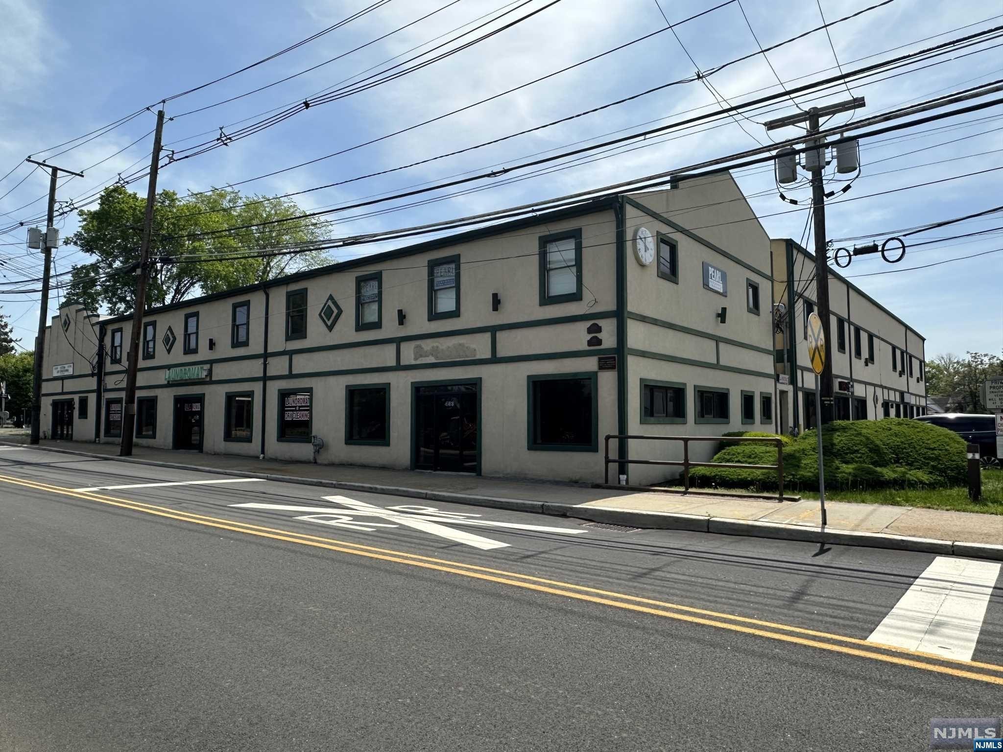 453 Main Street Unit: 2A