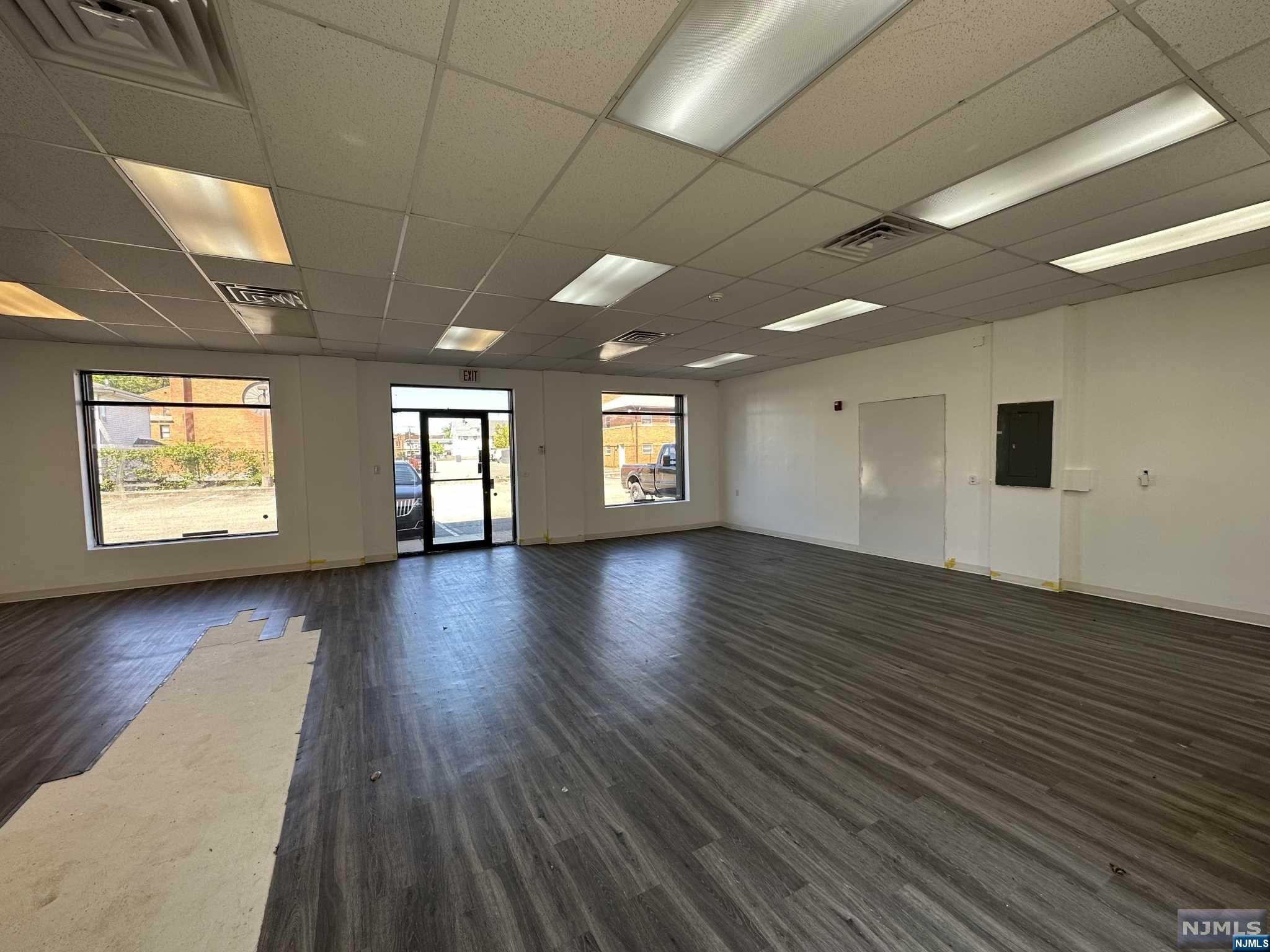 453 Main Street Unit: 4
