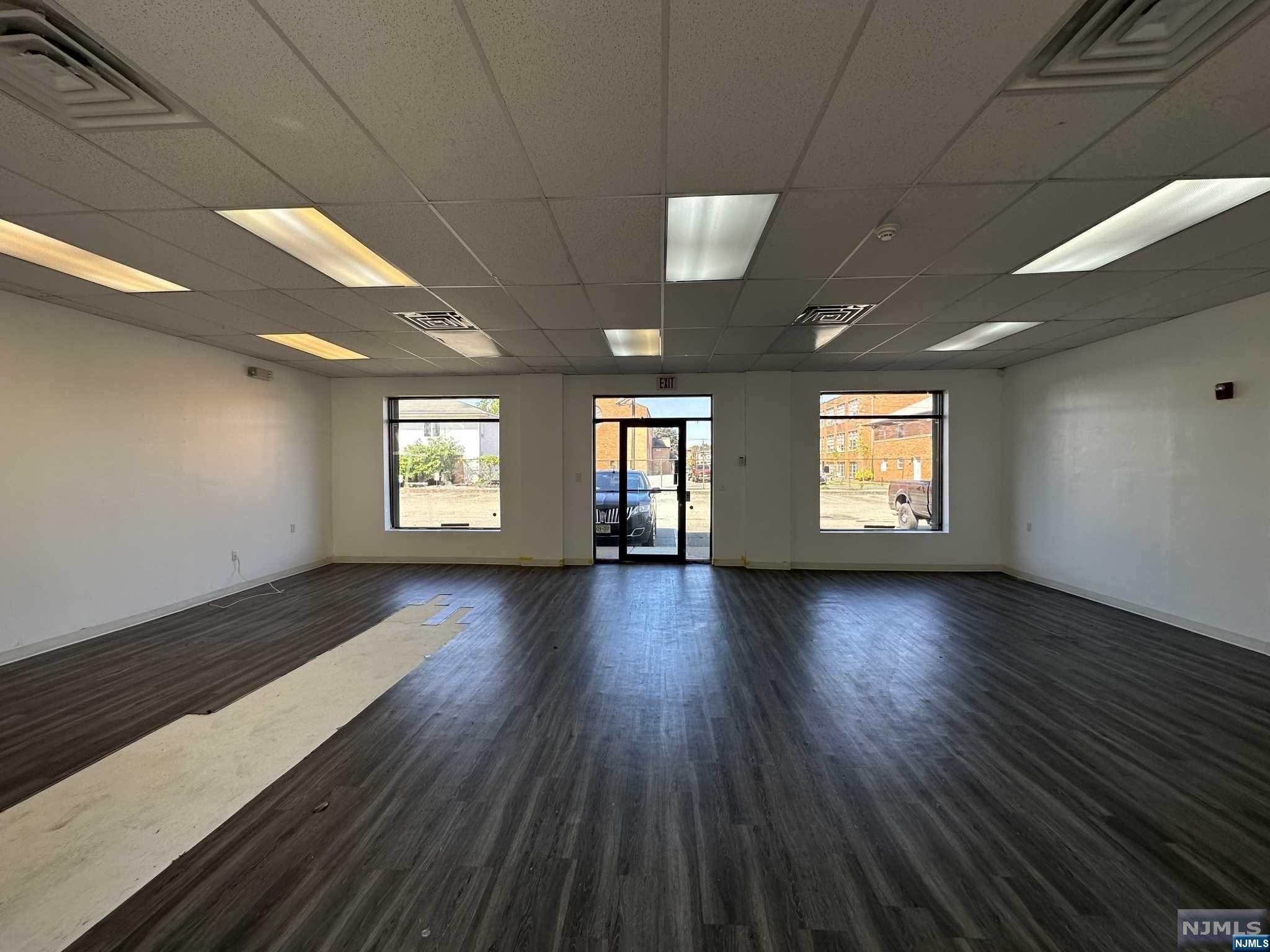 453 Main Street Unit: 4