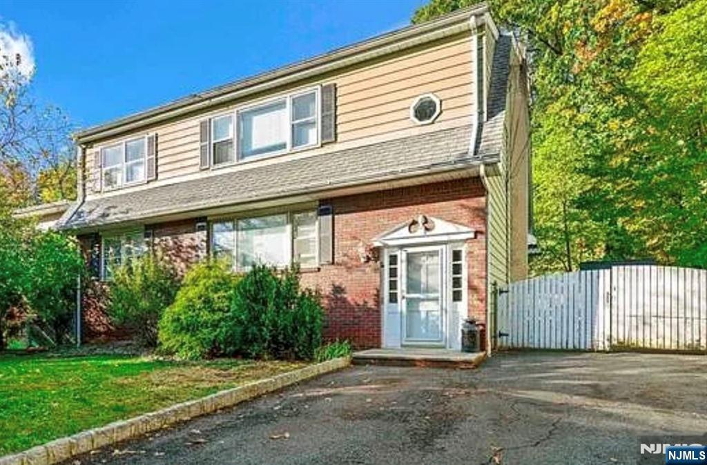 129 Rock Road 2