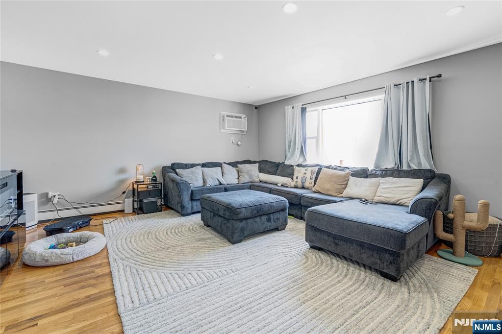 351 President Street