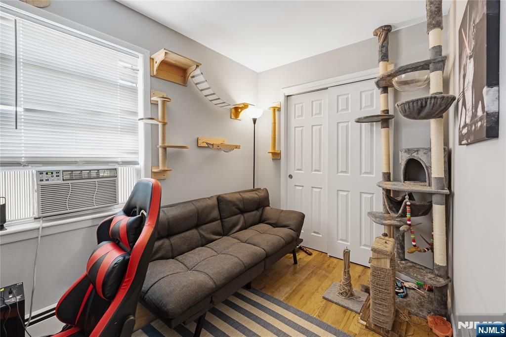 351 President Street