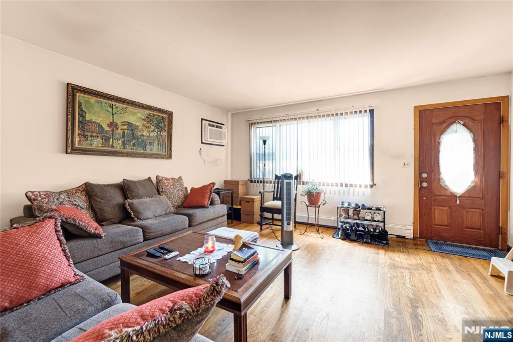 351 President Street