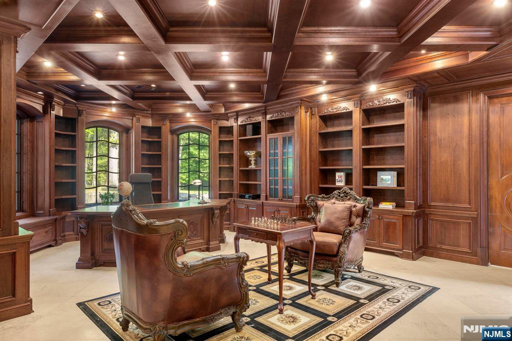 105 Chestnut Ridge Road