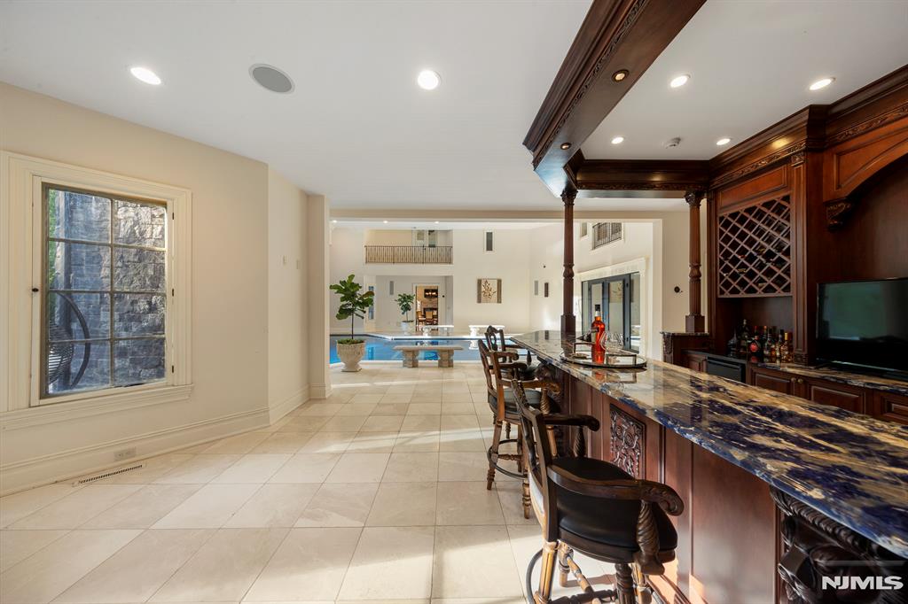 105 Chestnut Ridge Road