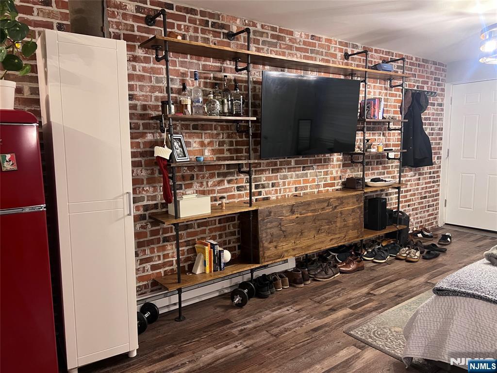 39 Willow Wood Square