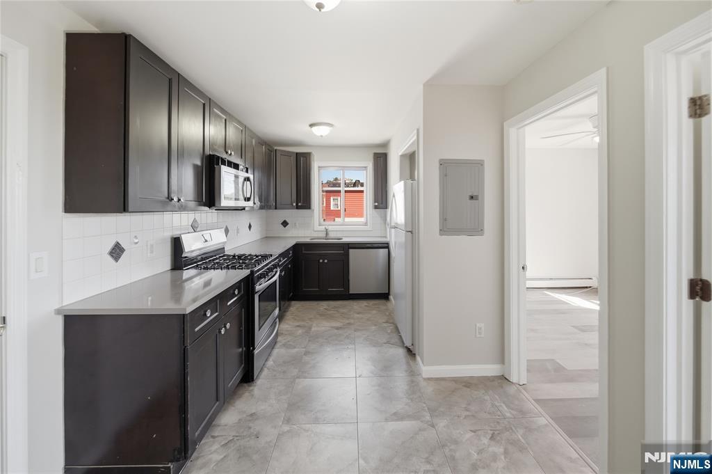 35 Columbia Avenue
