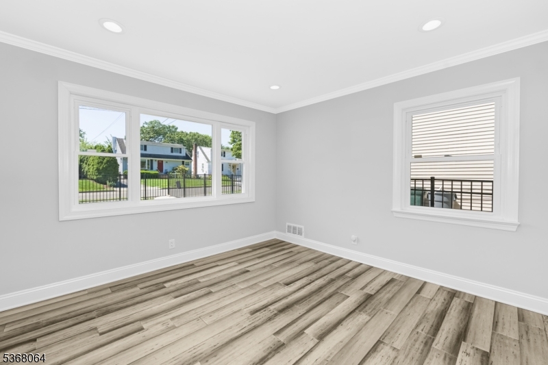 117 Lincoln Pl
