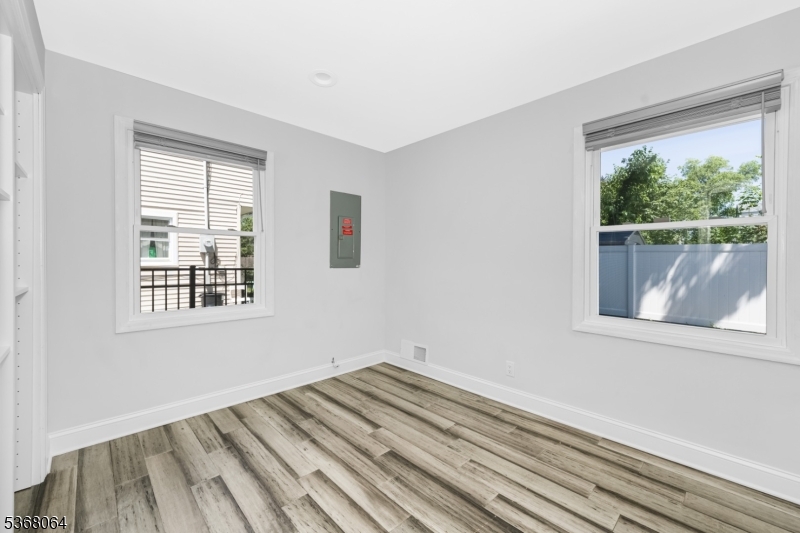 117 Lincoln Pl