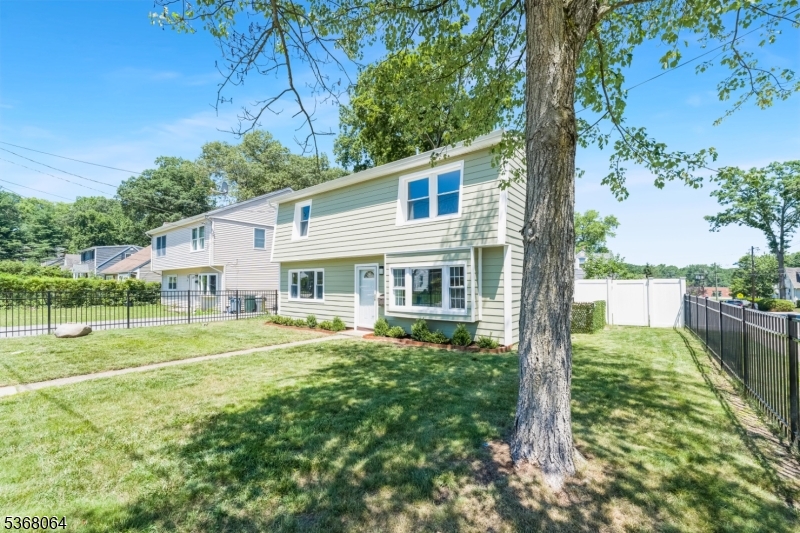 117 Lincoln Pl