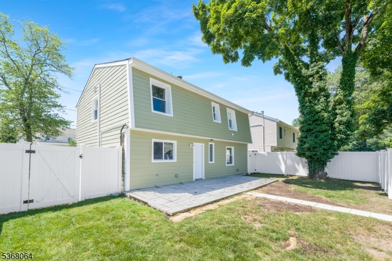 117 Lincoln Pl