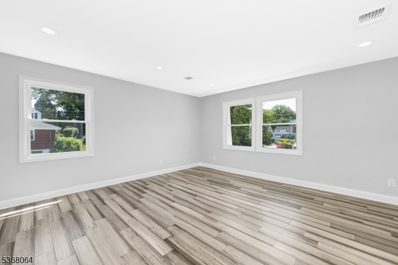 117 Lincoln Pl