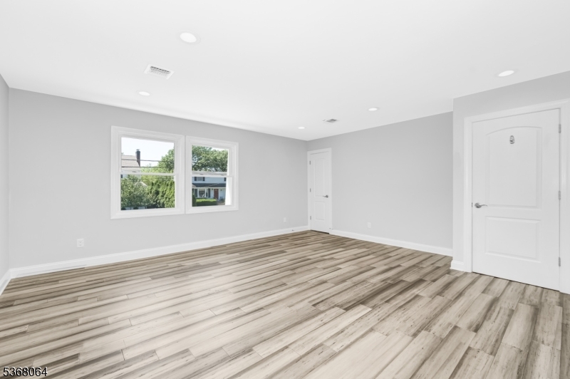 117 Lincoln Pl