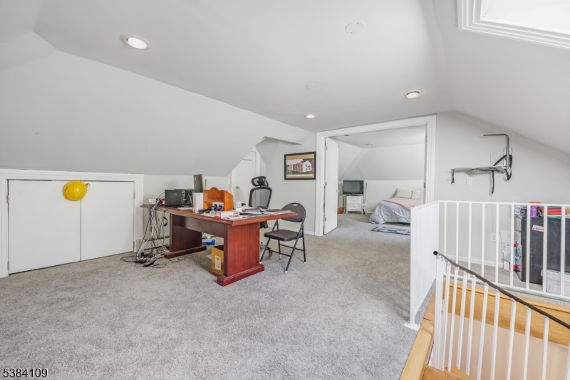 207 Eileen Dr