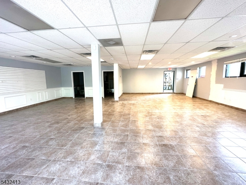 451 Main St