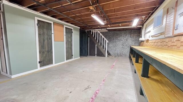 104 N Stagecoach Road