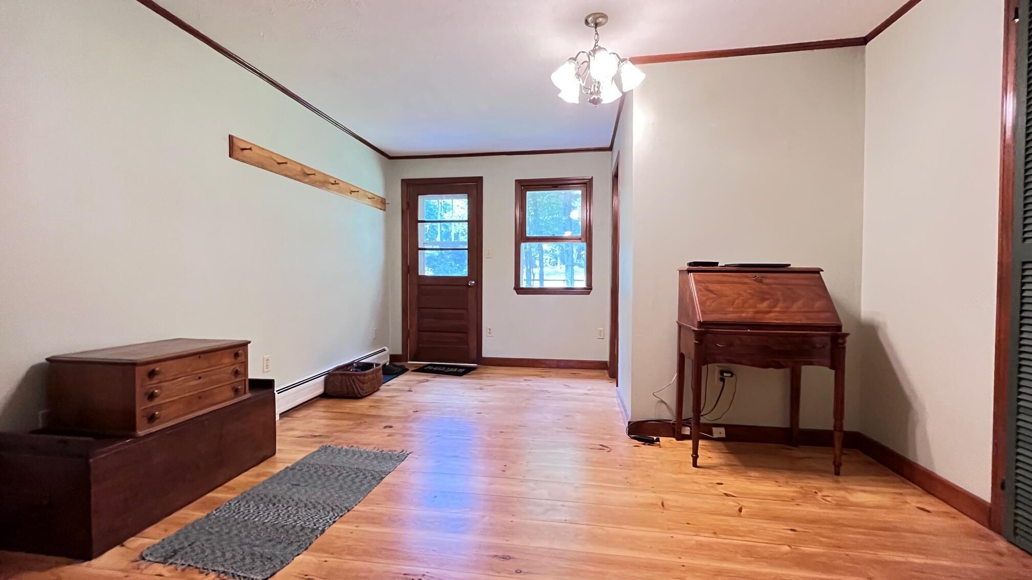 104 N Stagecoach Road