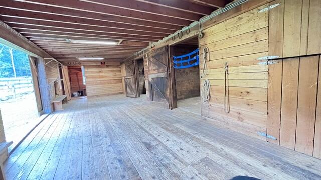 104 N Stagecoach Road