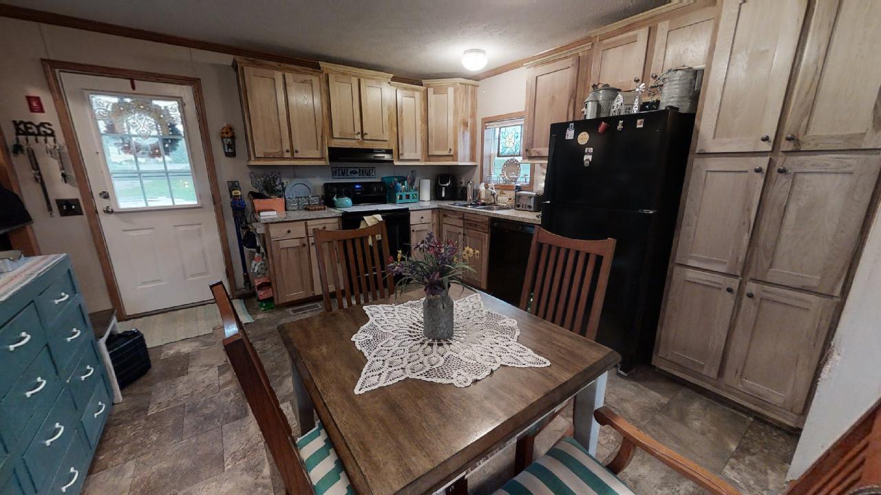 395 Moosehead Trail, A/B