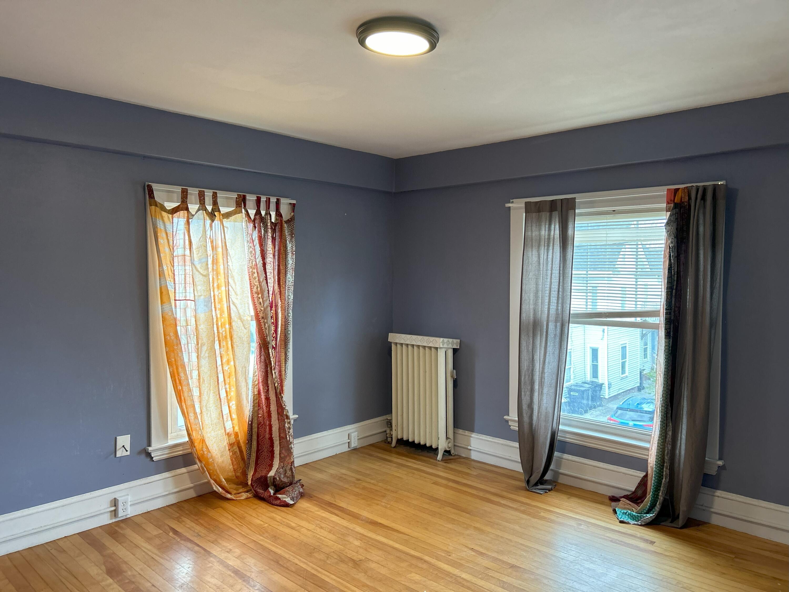 56-58 Pearl Street, 56, 58