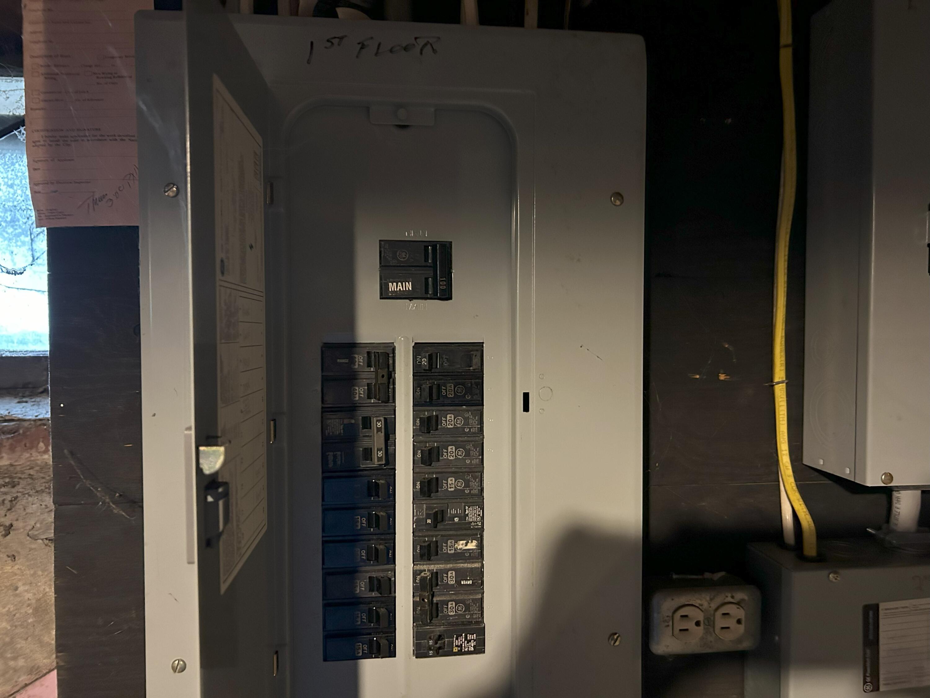 56-58 Pearl Street, 56, 58