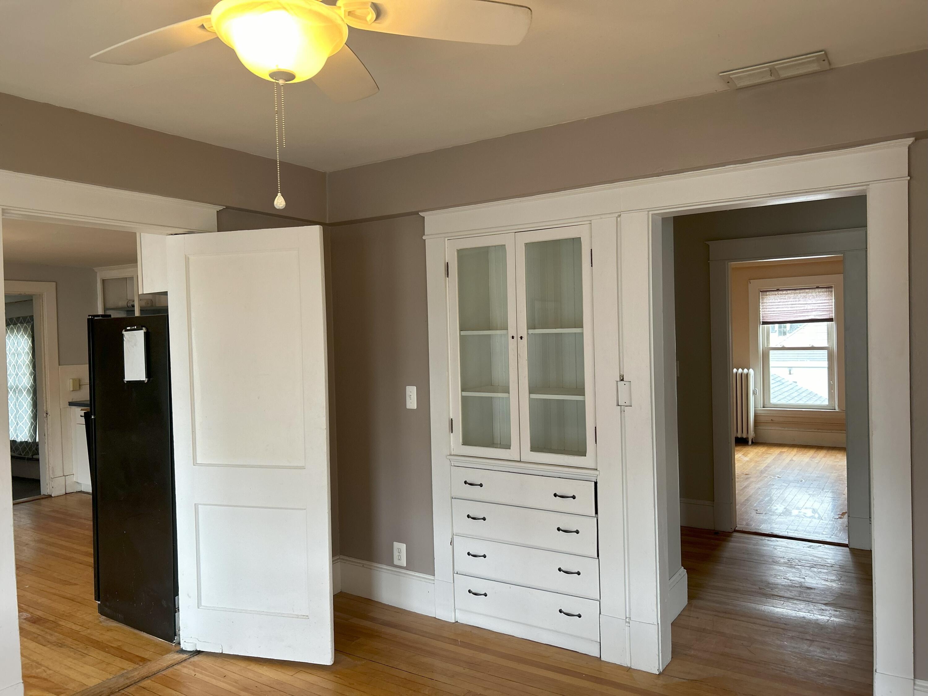 56-58 Pearl Street, 56, 58