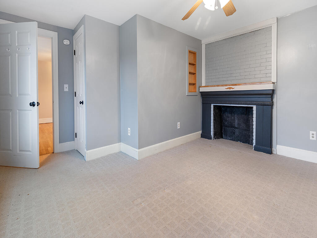 544 Main Road N
