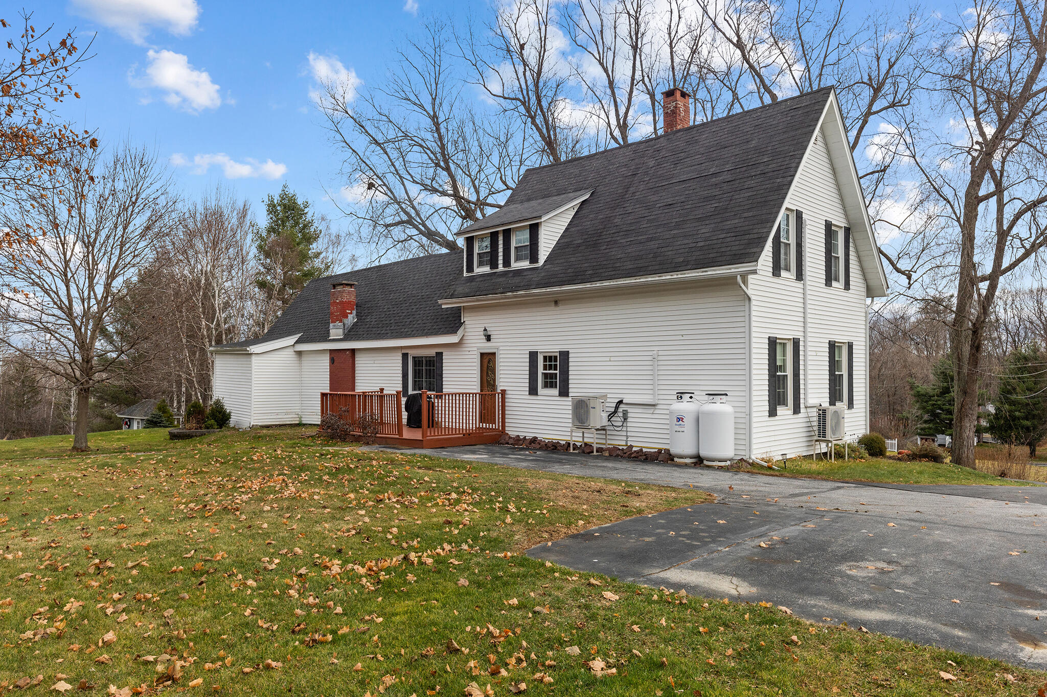 544 Main Road N