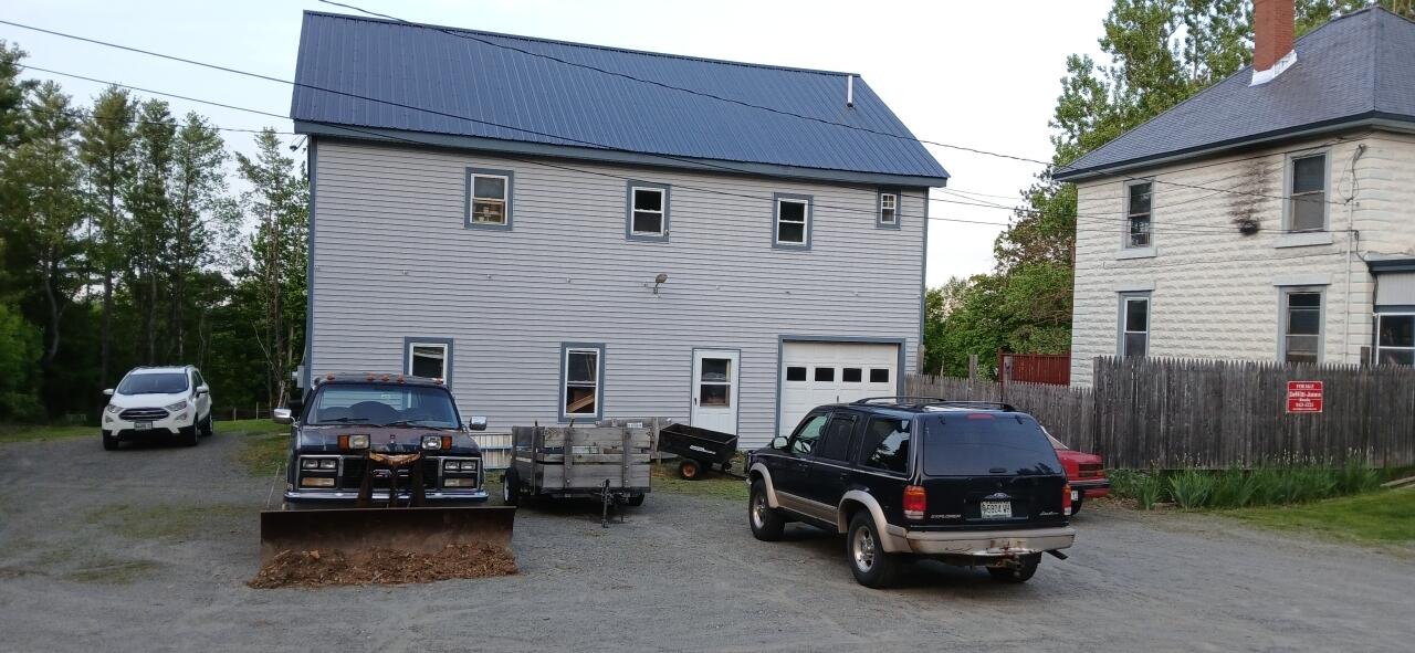 140 Riverside Street