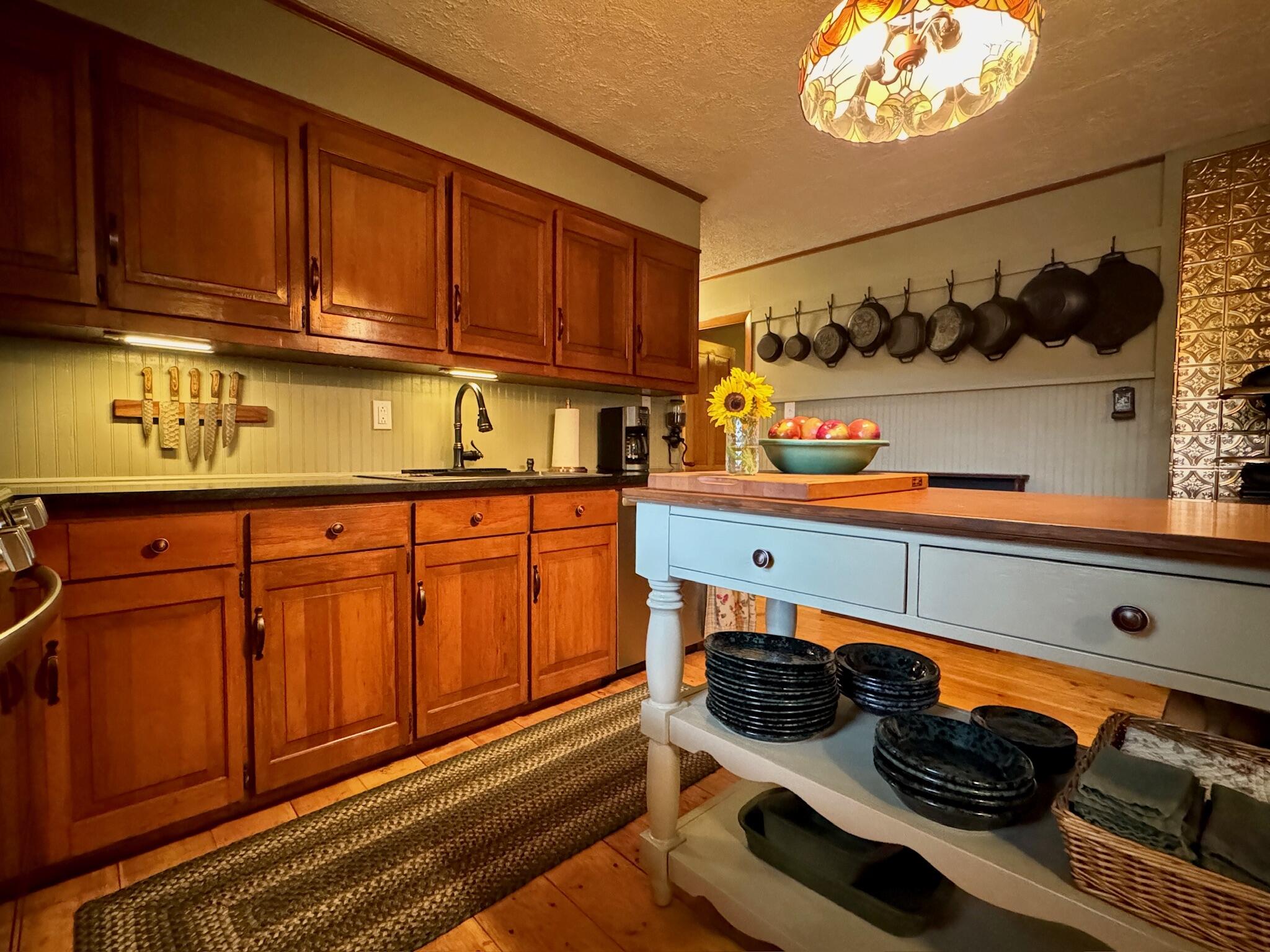 104 N Stagecoach Road