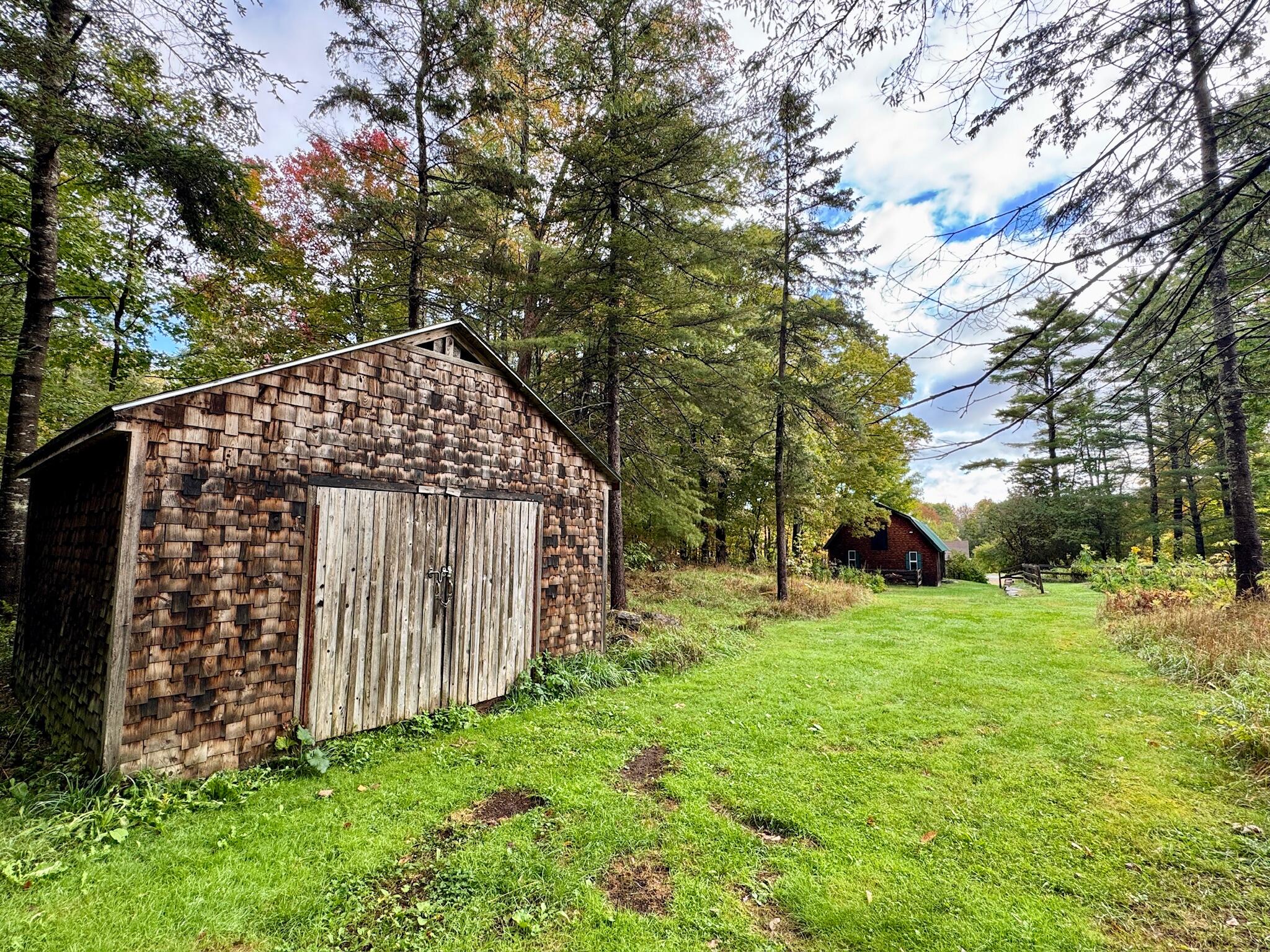 104 N Stagecoach Road