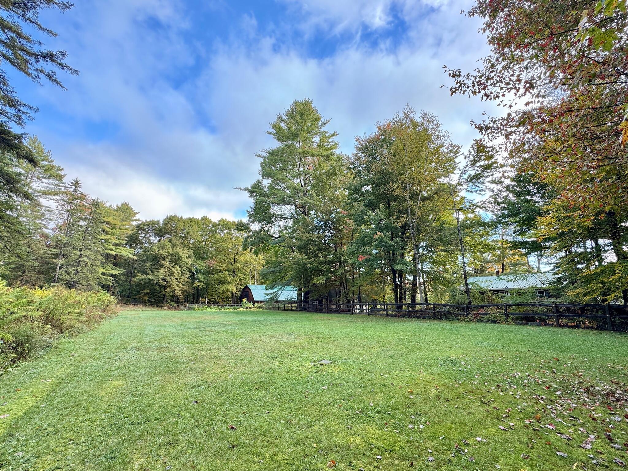 104 N Stagecoach Road