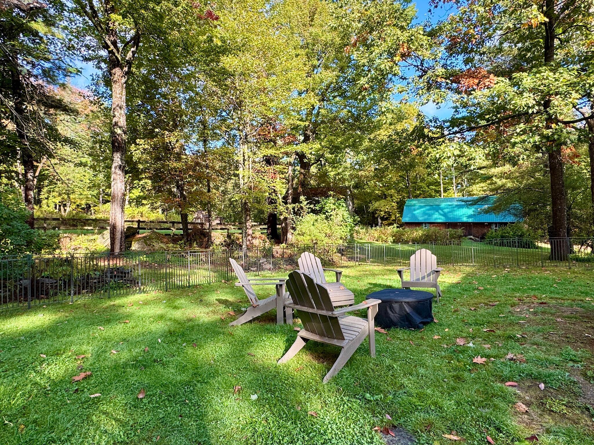 104 N Stagecoach Road