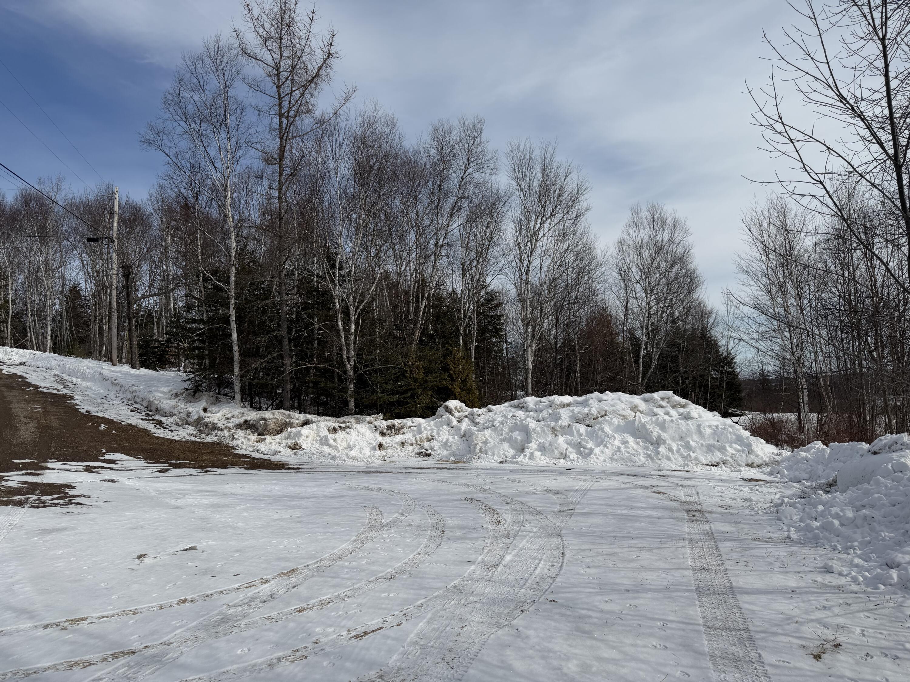 M6 L60-65 Gravel Road