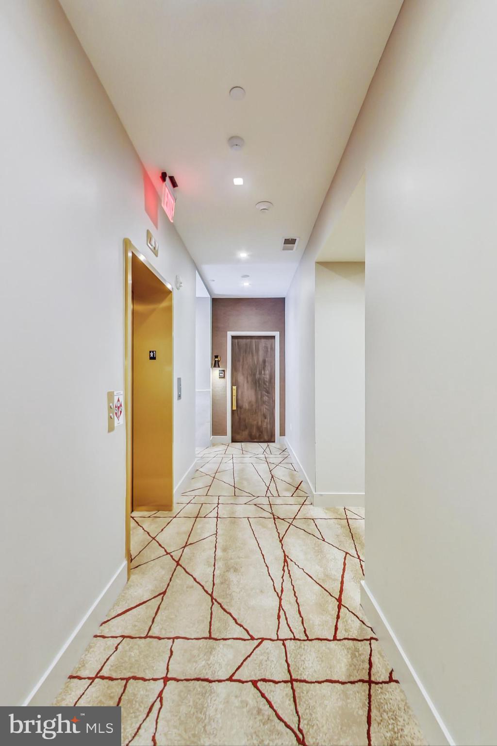 801 N St NW #101