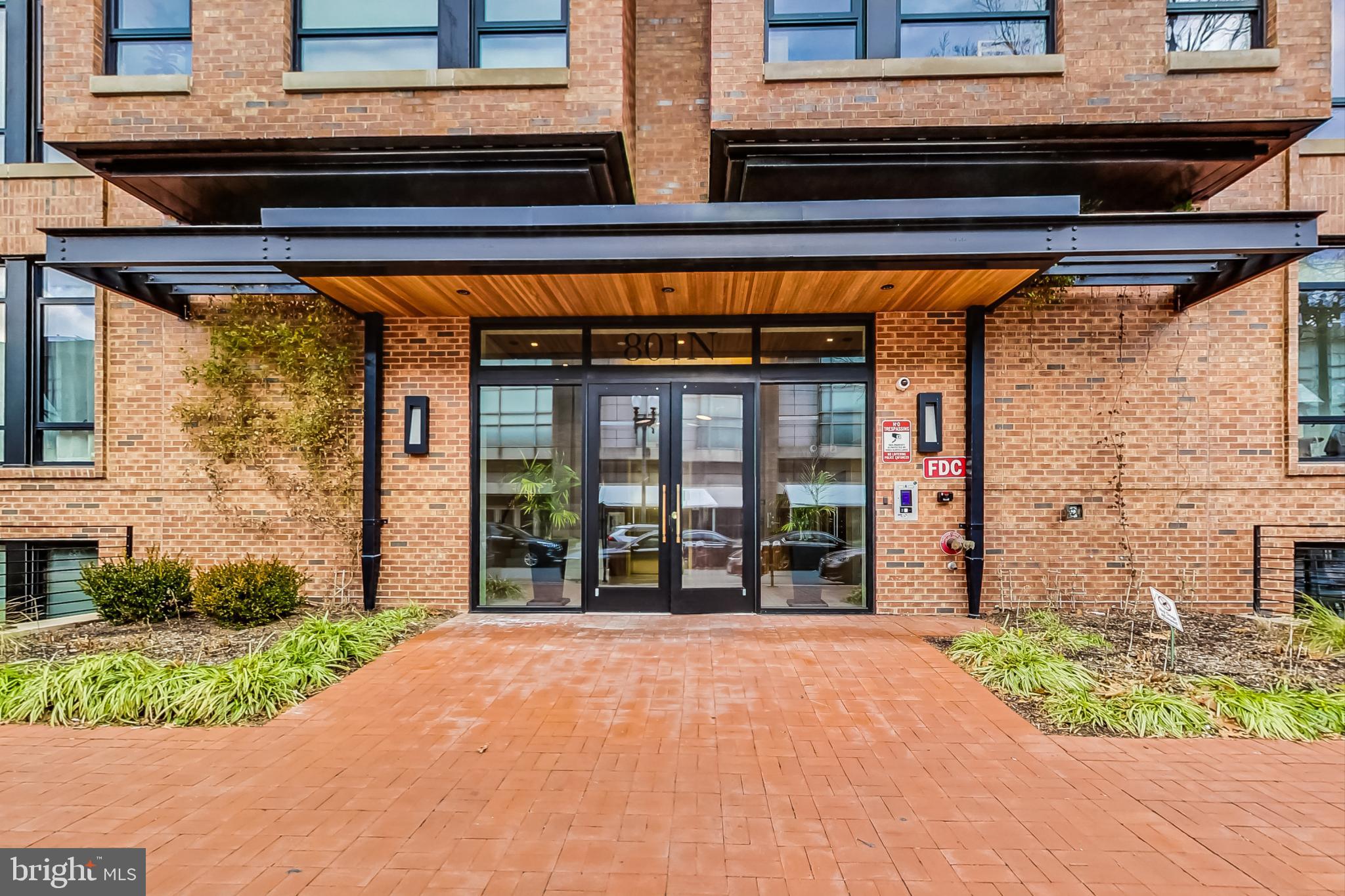 801 N St NW #101