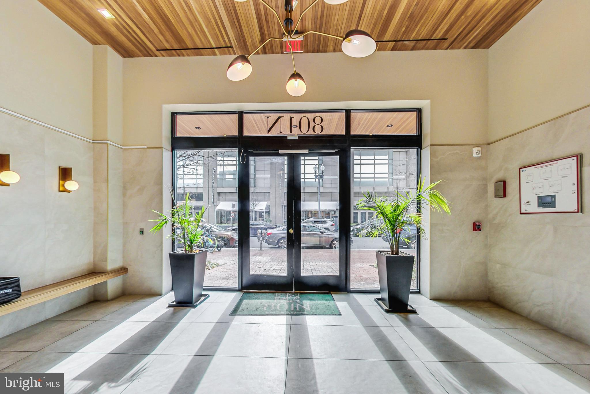 801 N St NW #101