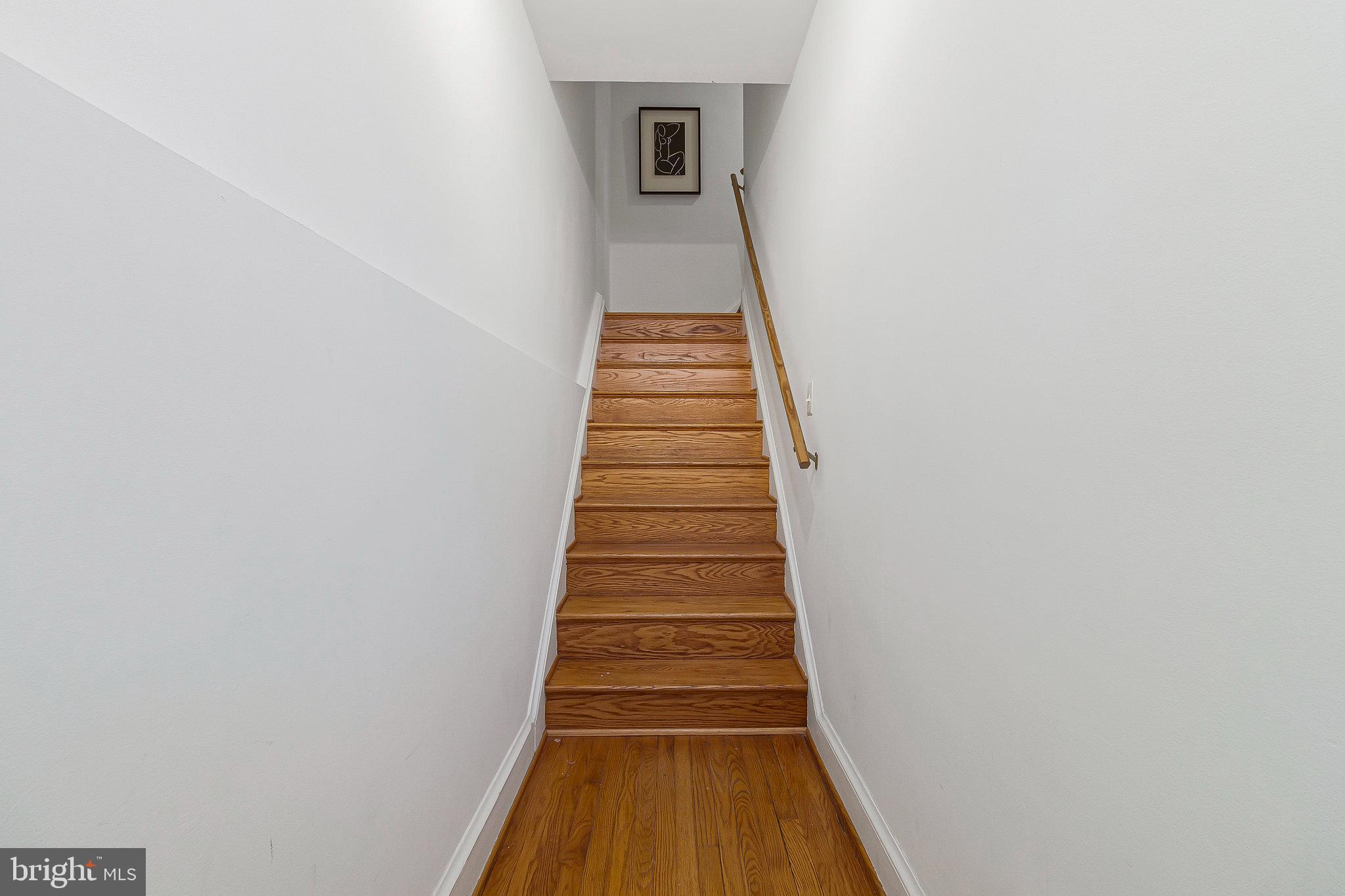 1131-1133 G St NE