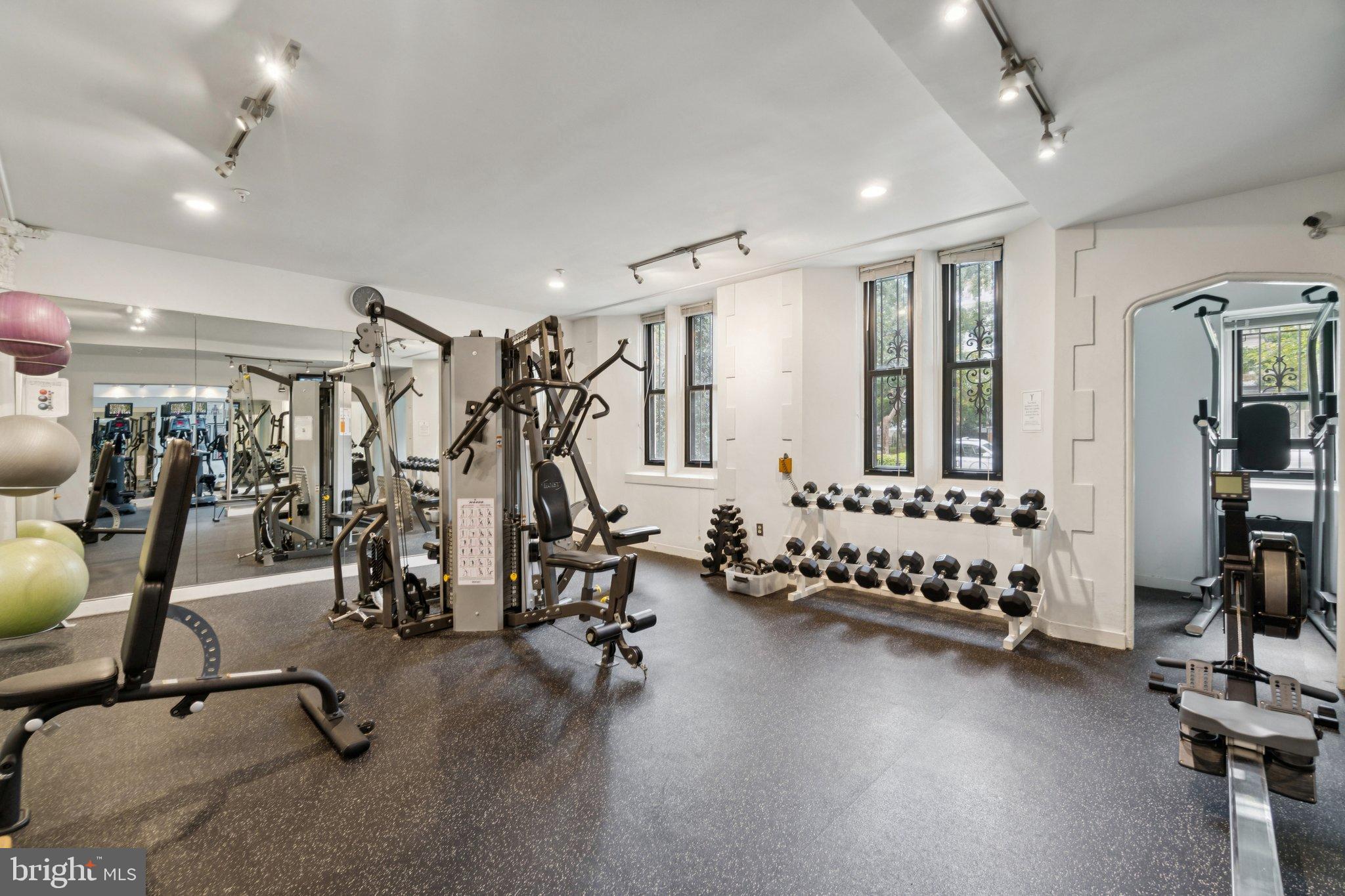 1701 16TH STREET NW 422