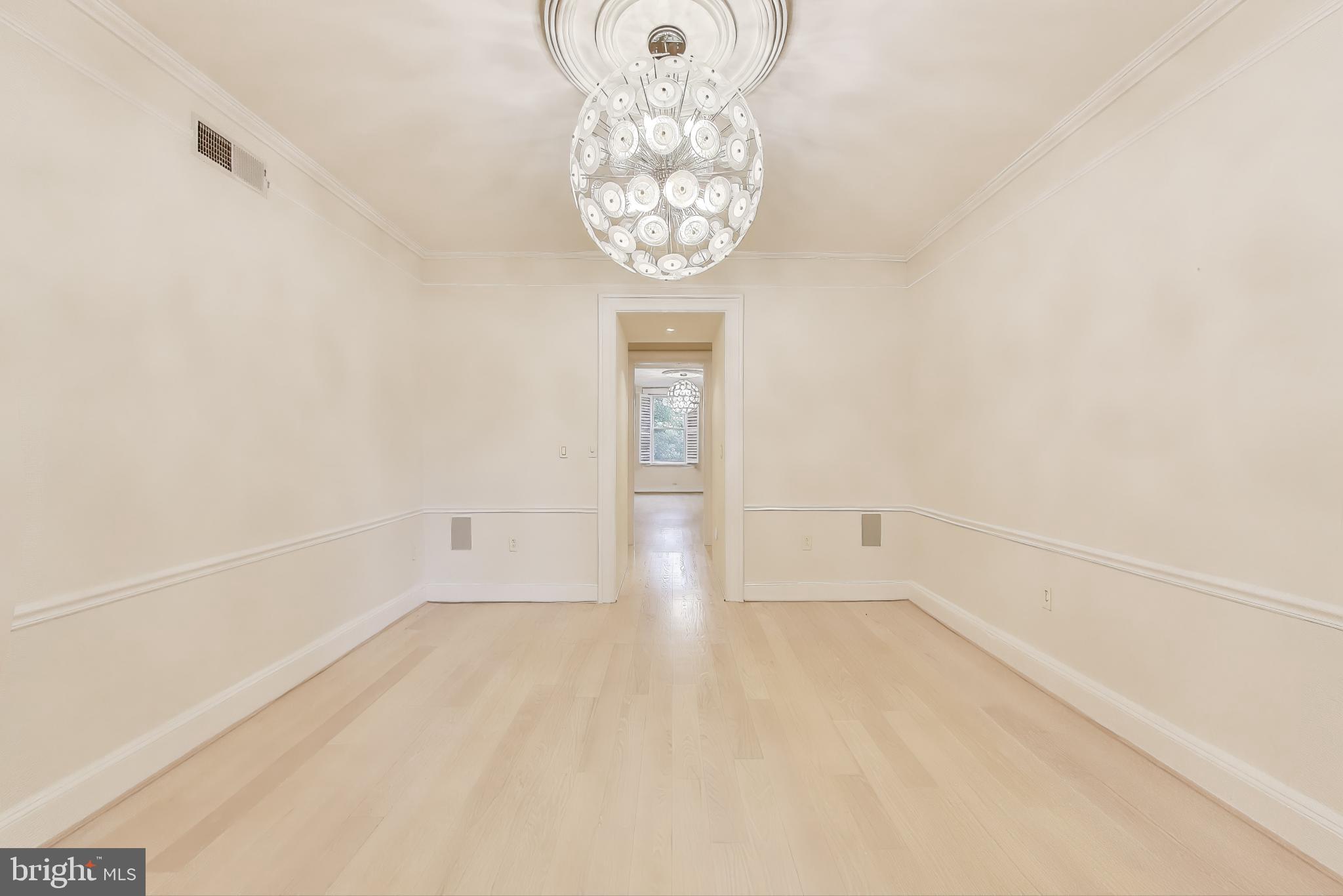 2022 COLUMBIA ROAD NW 202